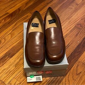 Nine West Women’s Brown Leather Loafers